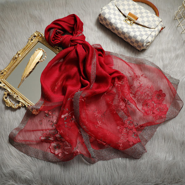 Foulard en soie brodée pour femmes – Image 7