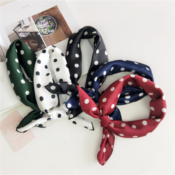 Petit foulard carré pour femmes – Image 5