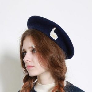 Béret la petite poule pour femmes