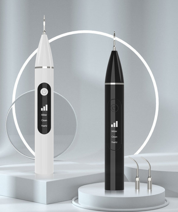 Appareil intelligent de blanchiment des dents. Nettoyeur des dents. Détartreur dentaire
