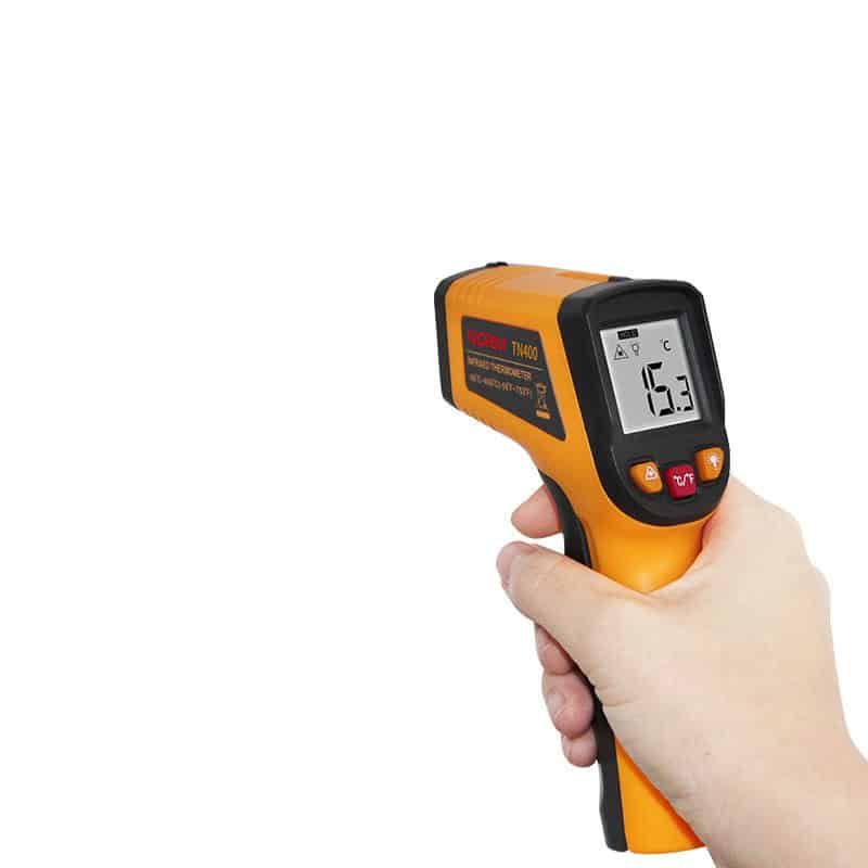 Thermomètre électronique infrarouge portatif avec écran LCD. Objet de surface industrielle – Image 4