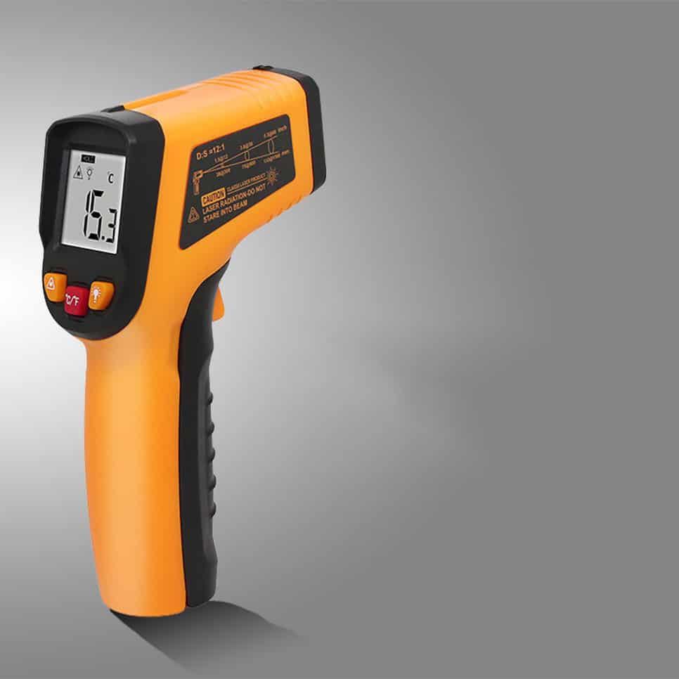 Thermomètre électronique infrarouge portatif avec écran LCD. Objet de surface industrielle – Image 3