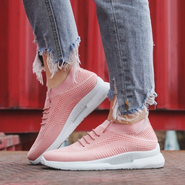 Baskets femme. Chaussures de sport décontractées