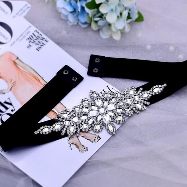 Ceinture moulante pour femmes à sertie de diamants – Image 4
