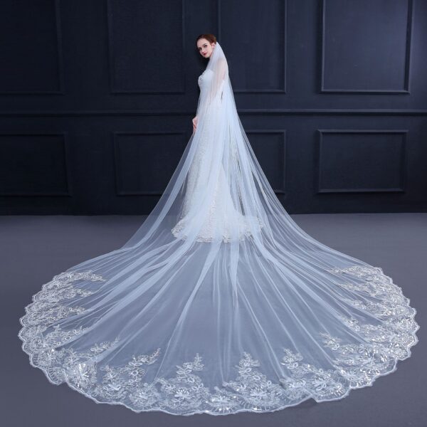 Voile de mariée. Accessoires de mariage – Image 5