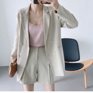 Veste tendance à la mode pour les femmes