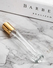 Bouteilles vides de parfum – Image 5