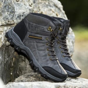 Bottines hautes de gamme à la mode pour hommes