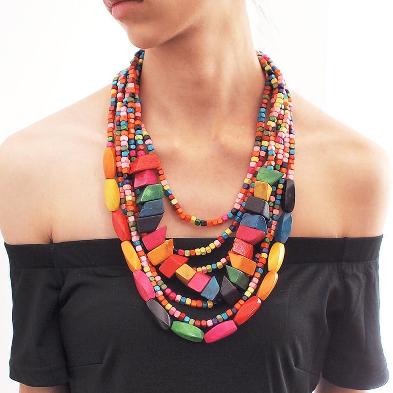 Collier de cou tendance de style ethnique pour femmes