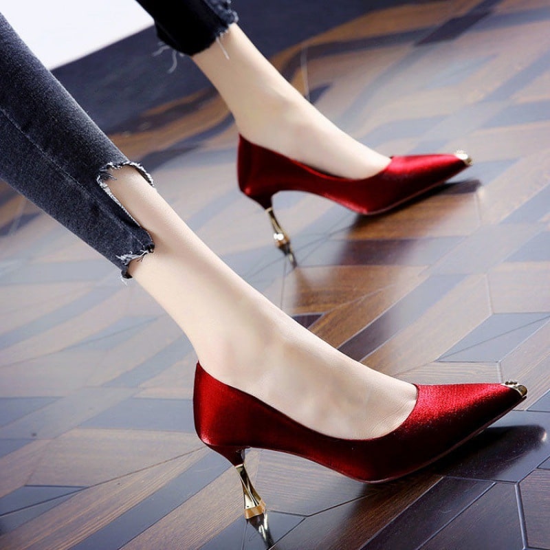Chaussures à talons hauts en satin pointus pour femmes – Image 2