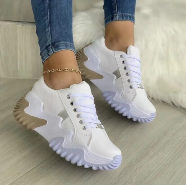Baskets de grande taille décontractées à fond épais à la mode pour femmes – Image 2