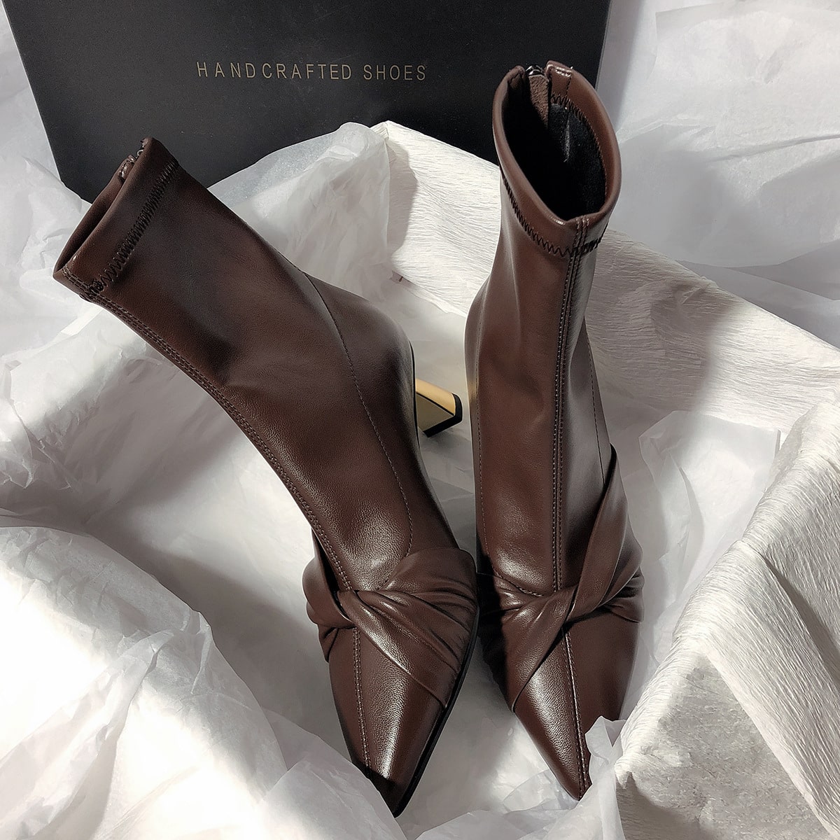 Bottines de cheville élastiques à talons hauts et à nœud de style pour femmes – Image 3