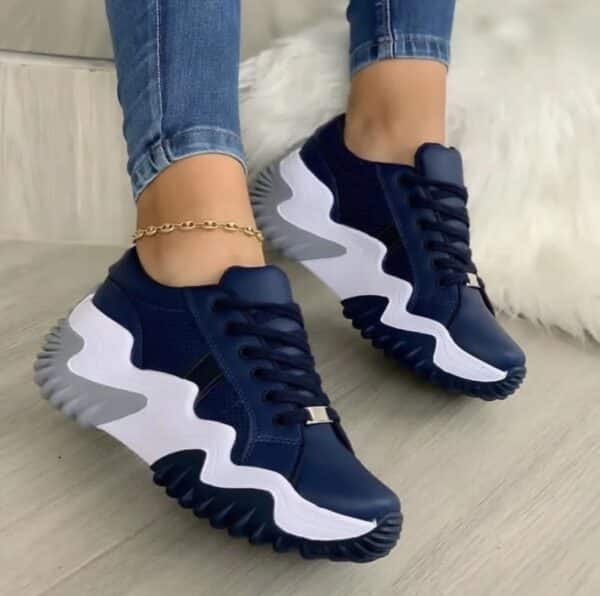 Baskets de grande taille décontractées à fond épais à la mode pour femmes – Image 3