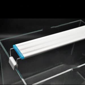 Support d'éclairage rétractable pour aquarium