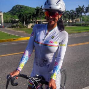 Combinaison de cyclisme une pièce. Maillot de cyclisme pour hommes et femmes