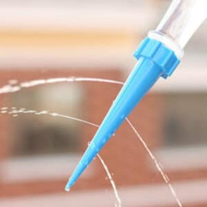 Dispositif d'arrosage automatique à irrigation goutte à goutte