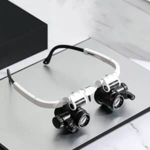 Lentille grossissante portable pour maintenance avancée avec lumière LED
