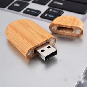 Lecteur USB en bois d'érable créatif