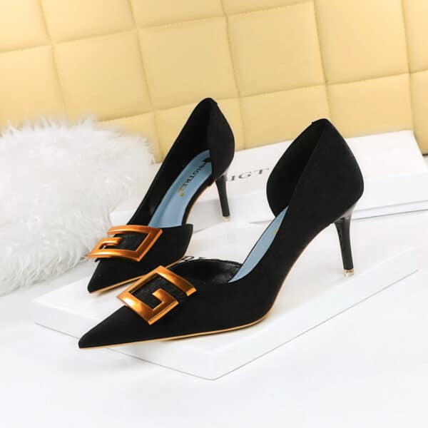 Chaussures à talons hauts et étroits pour femmes avec boucles décoratives sur les côtés – Image 8