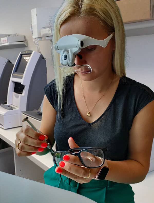 Lunettes à loupes 1.0 X-3.5X réglables
