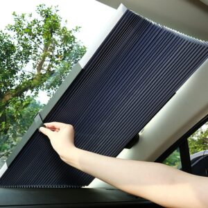 Protection solaire automatique pour pare-brise avant