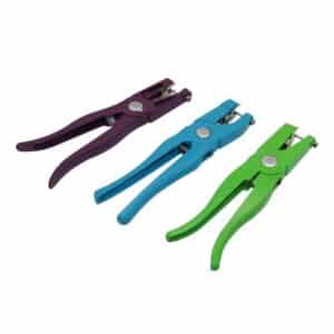 Pinces à oreilles pour animaux. Outils de vétérinaire