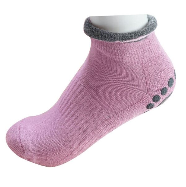Chaussettes de yoga antidérapantes à granules de silicone pour femmes – Image 3