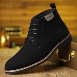 Bottes montantes en cuir de style tendances et à la mode pour hommes