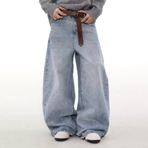 Jean droit et simple de style rétro à la mode pour femmes
