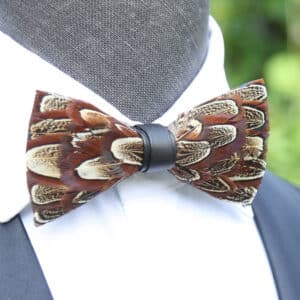 Noeud papillon et broche en fourrure d’oiseau pour hommes