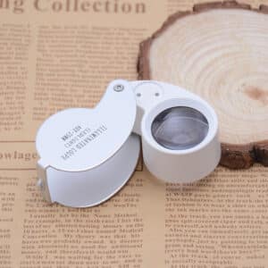 Loupe de bijouterie de calibre 25mm avec éclairage 40 fois. Loupe pour bijoutiers