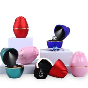 Boîte à bagues de fiançailles et mariage avec lumière LED