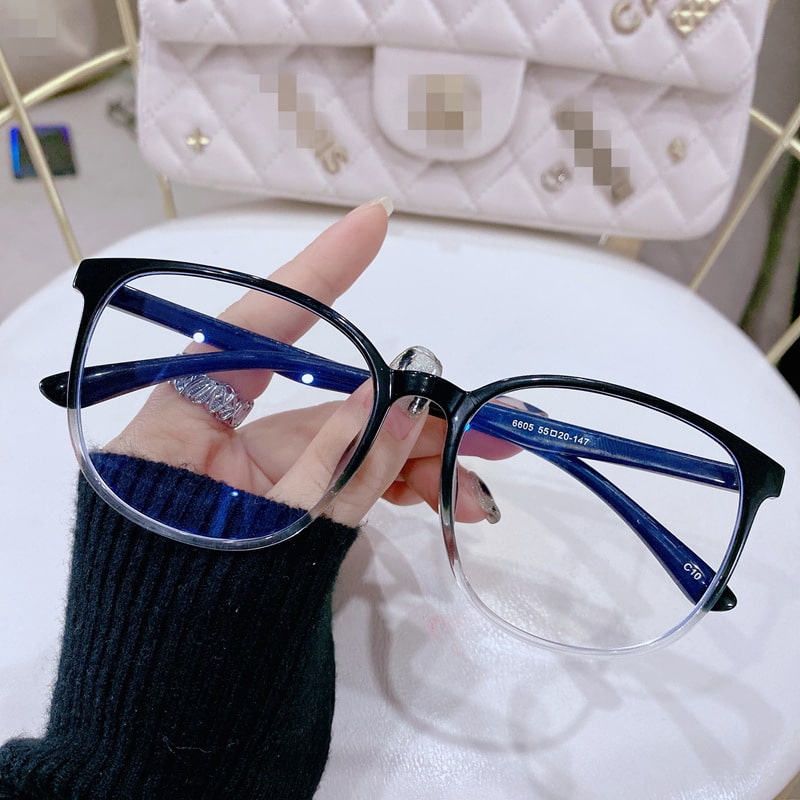 Lunettes rétro à monture élégante à la mode – Image 2