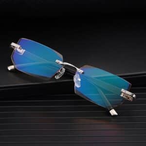 Lunettes de lecture taillées au diamant