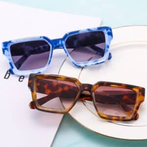 Lunettes résistantes aux UV de forme carrée et à la mode pour femmes