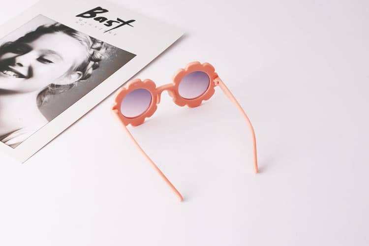 Lunettes de soleil transparentes – Image 8