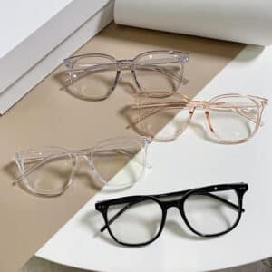 Lunettes tendances et à la mode pour femmes
