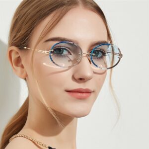 Lunettes pour femmes. Verres ovales en cristal pour femmes sans monture