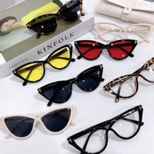 Lunettes à motif léopard avec triangle de personnalité pour femmes
