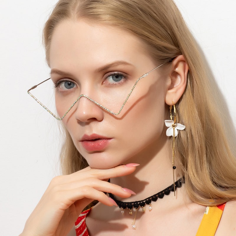 Lunettes en métal diamant sans pièce à la mode pour femmes – Image 3