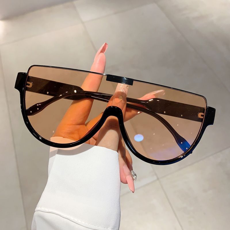 Lunettes d’une pièce rétro personnalisées à la mode pour femmes – Image 3
