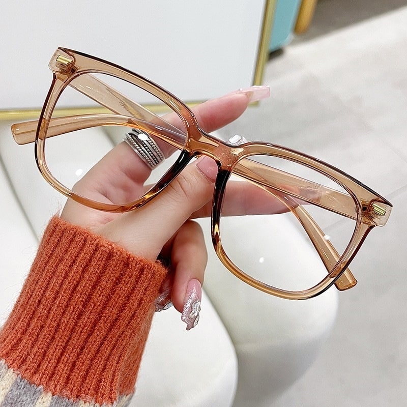 Lunettes de lumière anti-bleue. Lunettes de myopie à large bordure