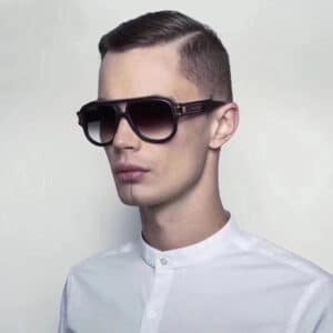 Lunettes de soleil de style rétro