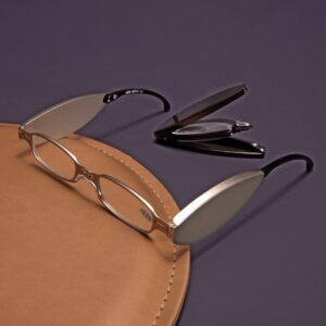 Lunettes presbyopiques de poche. Lunettes anti-chute et anti-pression faciles à transporter pour hommes