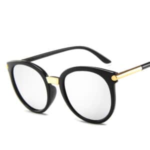 Lunettes de personnalité colorées à la mode