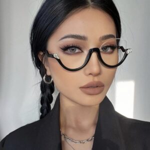 Lunettes optiques rétro en demi-monture diamant pour femmes
