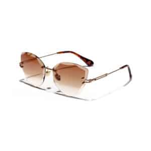 Lunettes de soleil tendances pour femmes