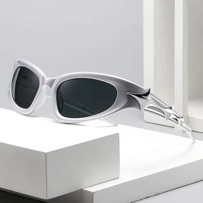 Lunettes de soleil rétro à la mode pour femmes