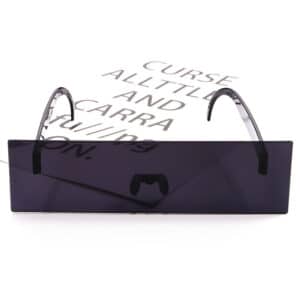 Lunettes à longues montures carrées noires à la mode