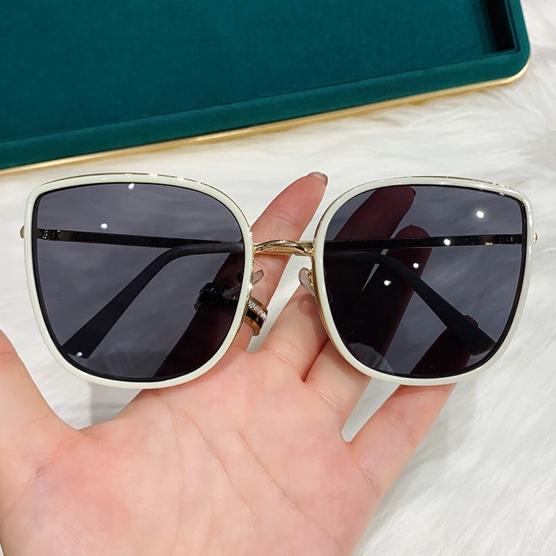 Lunettes vintages anti-UV à la mode pour femmes